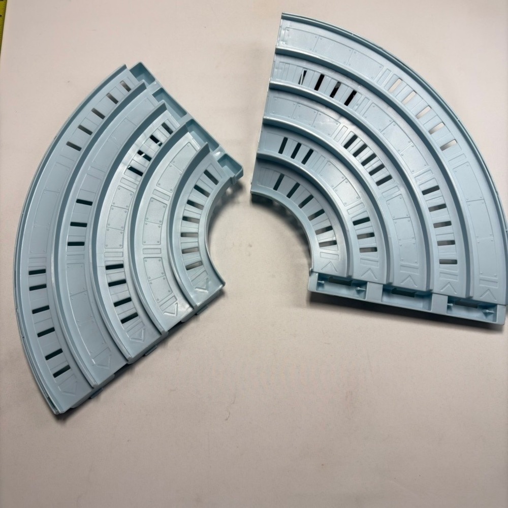 Hot Wheels Mario Kart Rainbow Road Track Replacement Parts C & D‎